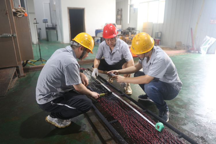 江西省检验检测认证总院工业院机电产品检验中心：阻燃电缆检验车间里的坚守与担当