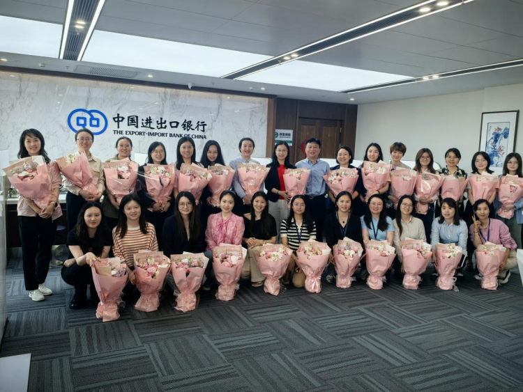 江西：芳华映心 光影织梦 2025年女职工观影活动落幕_fororder_图片12