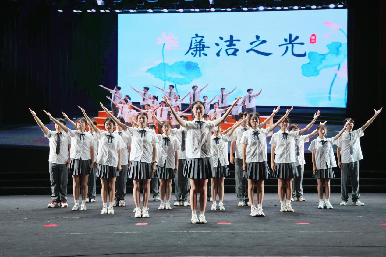 一堂特殊的思政课——江西水利电力大学举办2025届毕业生艺术思政课_fororder_图片8