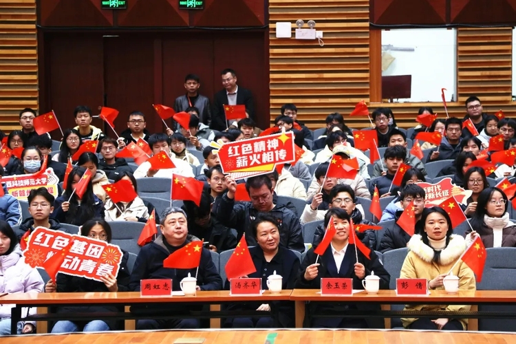 红色基因激荡青春力量 赣州红培精品课程走进南昌_fororder_e8a3e13dd4d325931899e55b2db59eef_