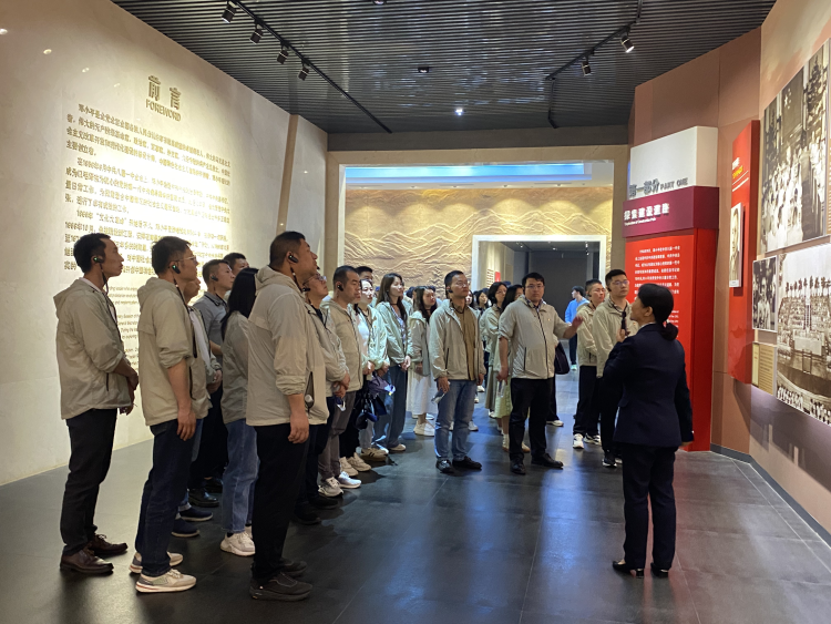 南昌市委党校第15期副科级干部培训班开展“循小道足迹 启改革新程”党支部活动_fororder_图片4