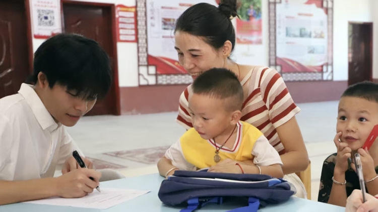 江西现代职院“同心筑梦”服务队：推普筑梦促团结 青春赋能助振兴_fororder_普及推广普通话