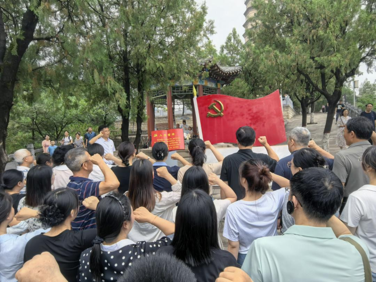弘扬延安精神 涵养高尚师德 东华理工大学思政课教师赴延安开展暑期研修_fororder_图片5