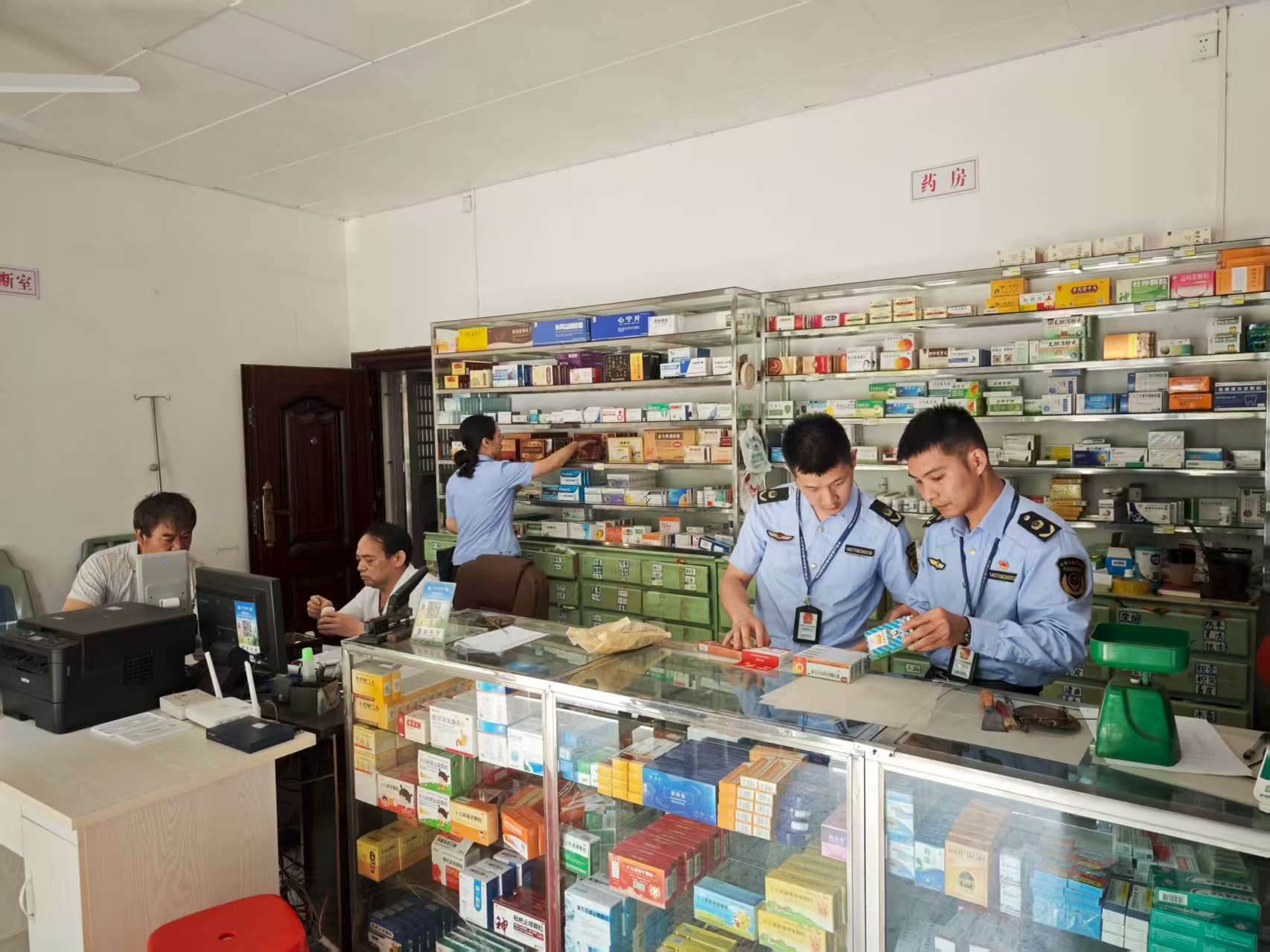 江西上犹：重拳整治药械安全 筑牢群众健康防线_fororder_图片6