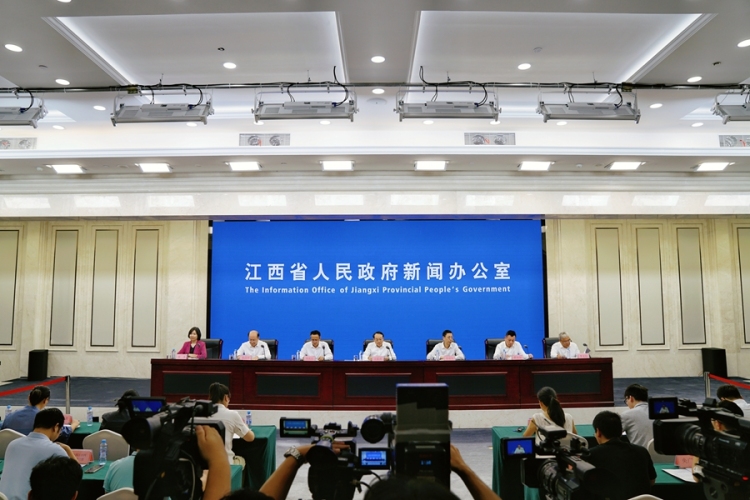 江西“十四五”经济发展实现历史跨越：GDP破3.4万亿迈入工业大省行列_fororder_微信图片_20250818173935