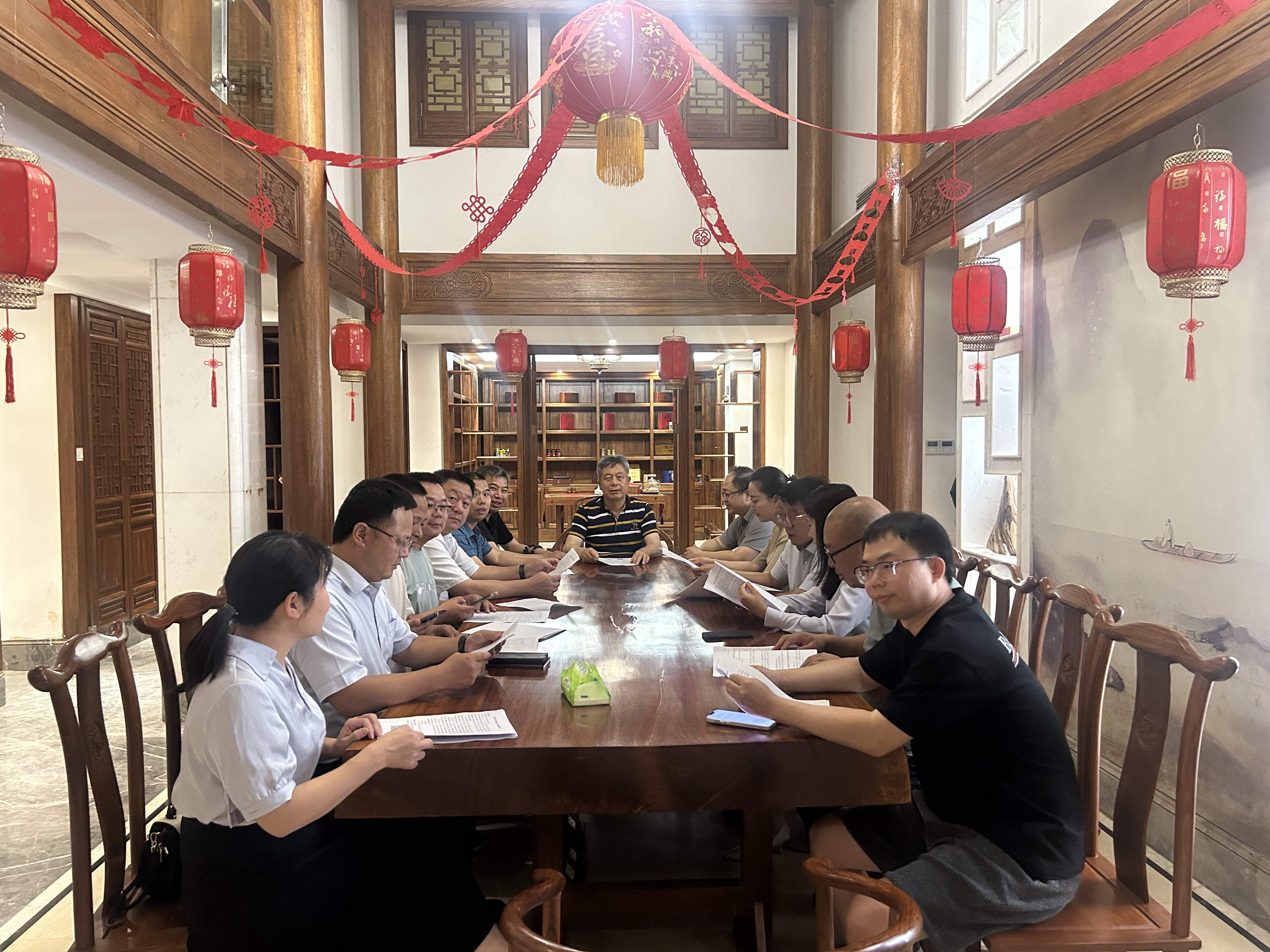 江西农业大学江西校友会召开助力母校120周年华诞筹备会议_fororder_微信图片_20250606165439