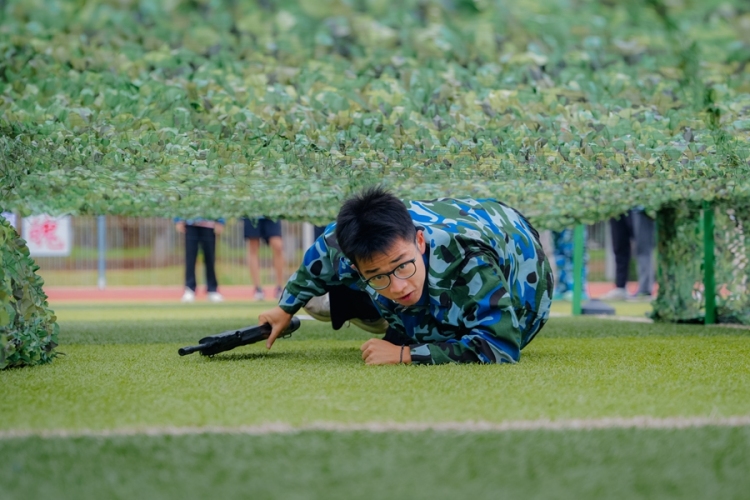 “大手拉小手·共筑国防梦” 南昌航空大学举办国防教育系列主题活动_fororder_微信图片_20250602161747