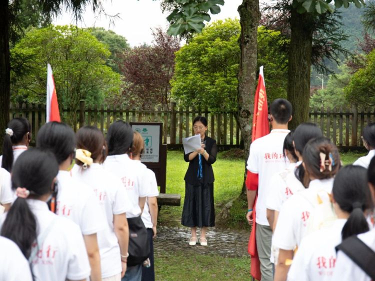 传承红色基因 汲取奋进力量 吉安职业技术学院开展“我的井冈行”红色研学实践活动_fororder_微信图片_20250702100554