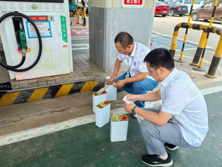 战高温 迎“烤”验 致敬江西省检验检测认证总院每个不服“暑”的身影_fororder_图片11