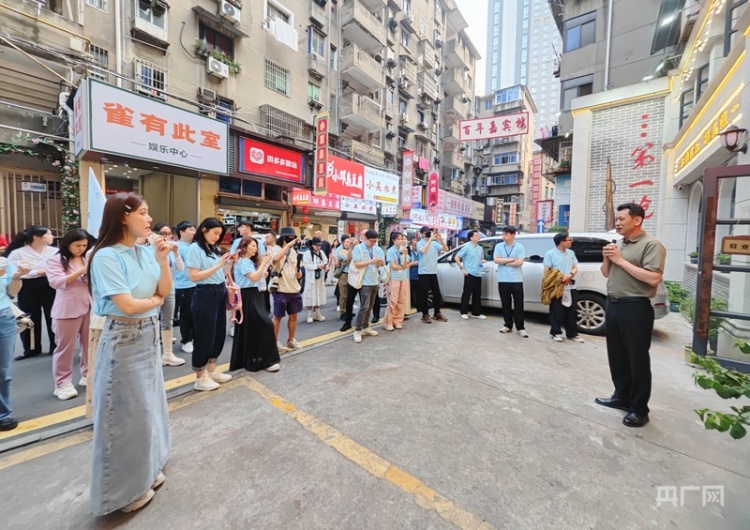 红色热土正能量 优质主播“赣”出圈