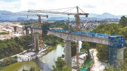 福州港后铁路建设取得新突破