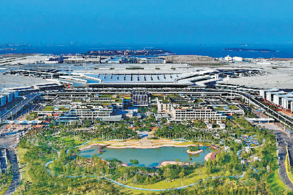廈門翔安國際機場航站區綠化景觀基本建成