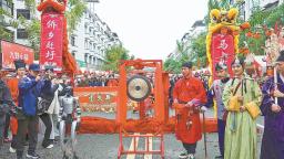 福州闽清：侨乡赶圩 再现百年圩市烟火气