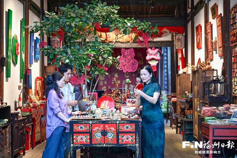 福州鼓楼:一轴贯古今 八景展新图