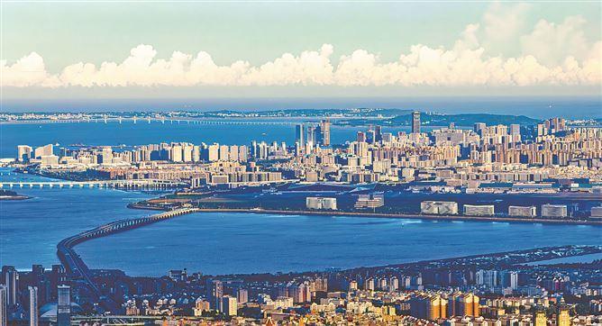 厦门的海凭什么“美出圈”?
