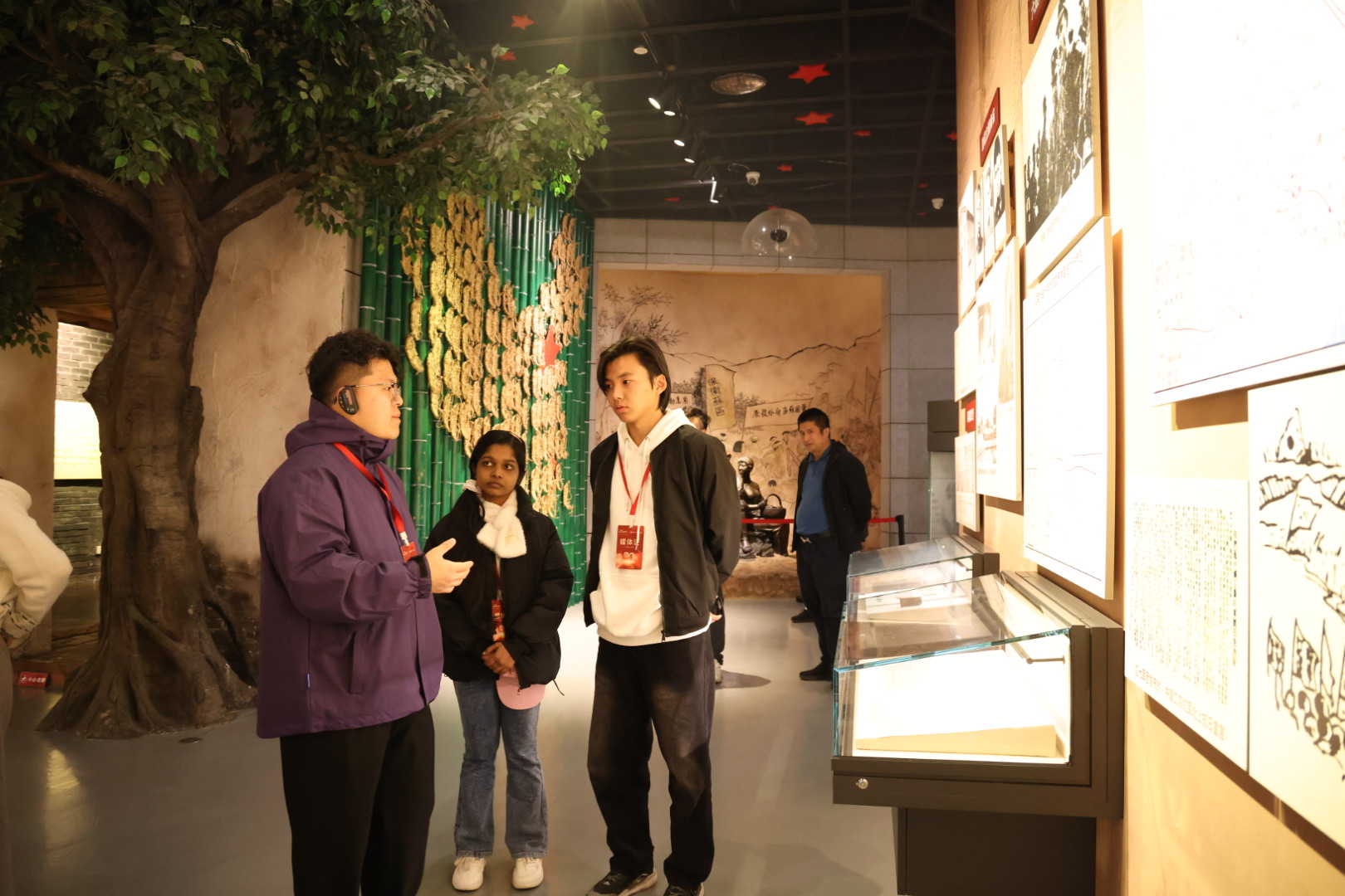 中外青年镜头里,于都的“长征”与“新生”