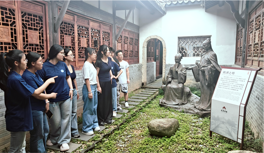 南昌大学学生赴鹅湖书院开展实践育人探索