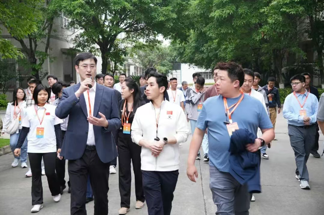 港澳青年赴红色之约 薪火相传聚家国情怀