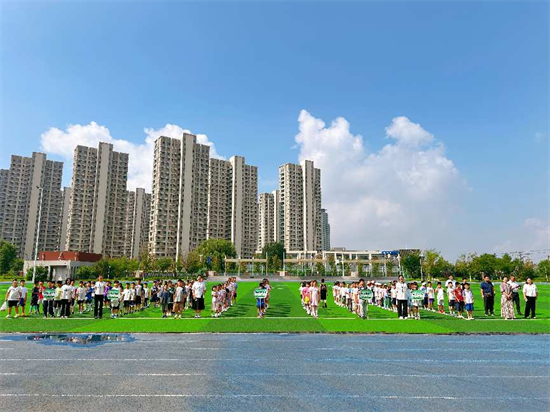 破解暑期看护难题 沈阳市和平一校和平湾校区点位训练营开营