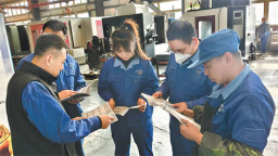 大连普兰店区“安全口袋书”火了！小册子撬动大安全