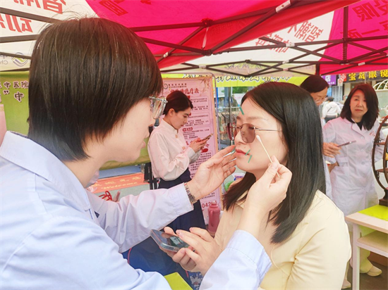 沈阳市皇姑区卫健局举办中医药文化市集