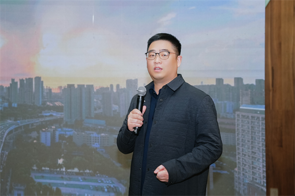 网络大V共话城市万象更新 江城名博汇八周年活动在武汉举办