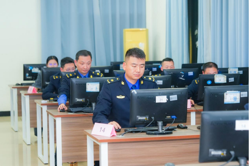 2025年湖北省城管执法大练兵比武竞赛成功举办 null