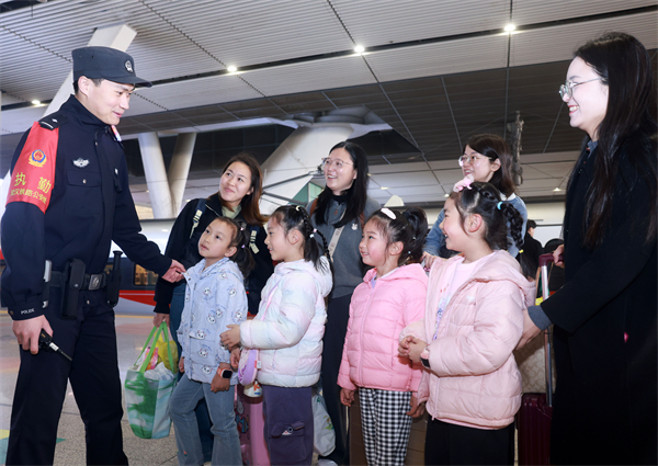 2026年春运落幕 武汉铁路警方系列便民举措保障春运平安有序