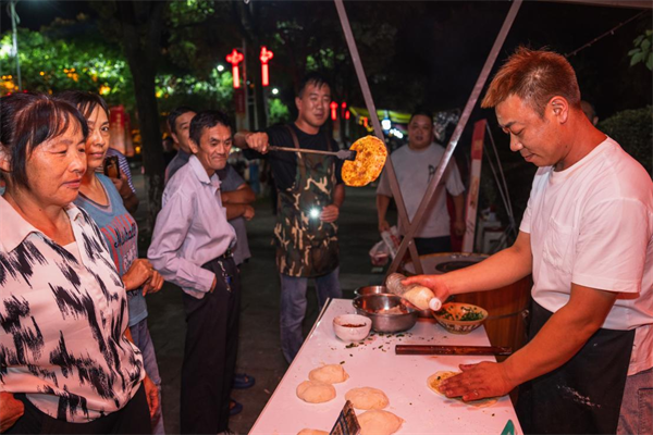 晚风民歌醉土家 太阳河乡首届民歌旅游展点亮恩施夏夜