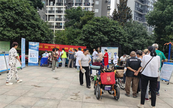 科普宣傳進社區 安全用藥入民心 武漢市江漢區開展集中科普宣傳活動