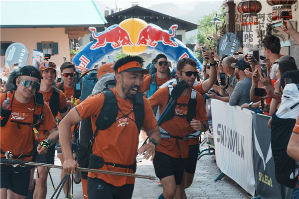 从“圣境山之翼”到“阿尔卑斯飞将” 在极限赛场闪耀的“中国之星”