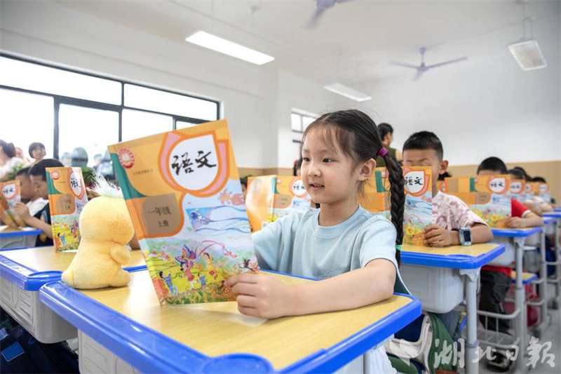 氛围感拉满!湖北各地花式迎开学
