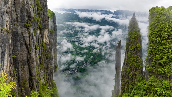 春日惠游恩施大峡谷 八省市游客享门票半价