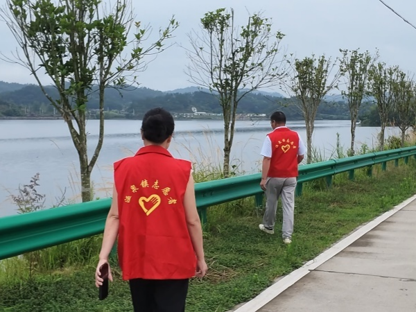 湖北英山:“三維發力”織密安全生産與民生保障網