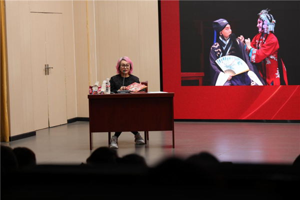 第九届武汉“江夏杯”京剧票友大会圆满闭幕