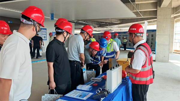 宜昌市开展房屋建筑工程质量月观摩交流活动