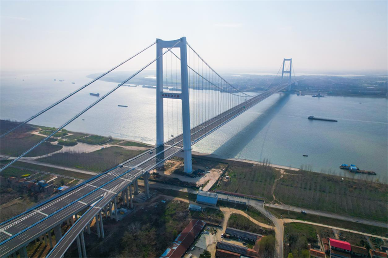 行车90分钟缩短至5分钟 武汉双柳长江大桥正式通车