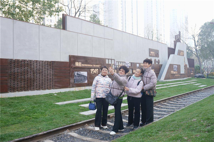 “锈带”蝶变“秀带”!襄阳首条线性工业文化公园开园