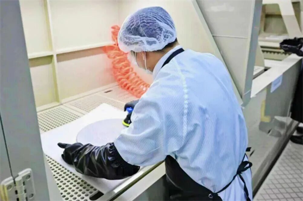 湖北葛店国家级经开区一批半导体设备配套长存产业链