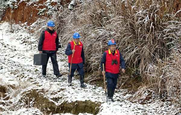“战”冰雪 保供电 国网黄冈供电公司全力以赴