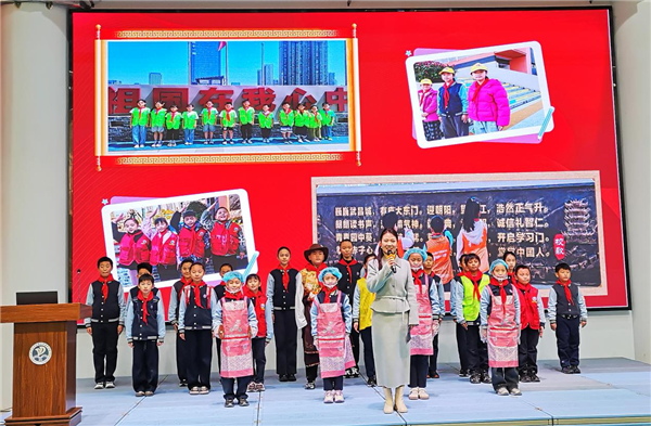 武汉市武昌区“中小学书记校长发展素质教育校校行”活动举行