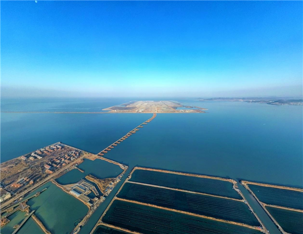 大连新机场中线主通道跨海段工程冲刺“火热之冬”