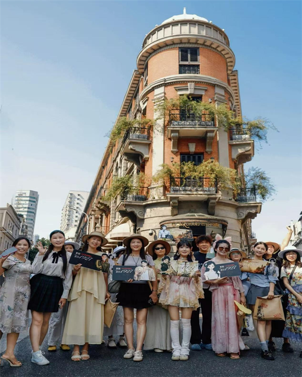 让百年汉口“活”起来 沉浸式Citywalk实景剧游《梦回汉口1927》启幕