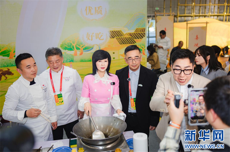 米香漫农博 品牌启新程 江汉大米奏响产业融合强音