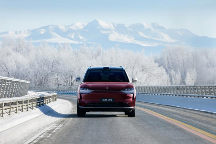 安全是最大的豪华 赛力斯智能安全守护用户春节出游