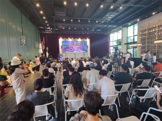 长春净月高新区AI文创柔性制造OPC社区揭牌