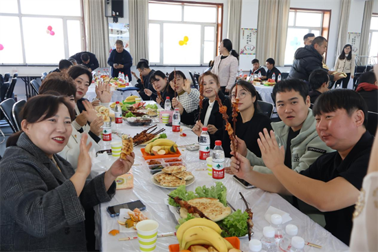 “法润边疆石榴红 民族团结一家亲”民族团结进步共建活动在延吉举行