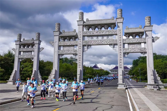 2026敦化六鼎山越野徒步邀请赛燃情启幕