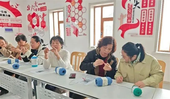 图们市巾帼助边“吉林巧姐”手工编织培训班开班