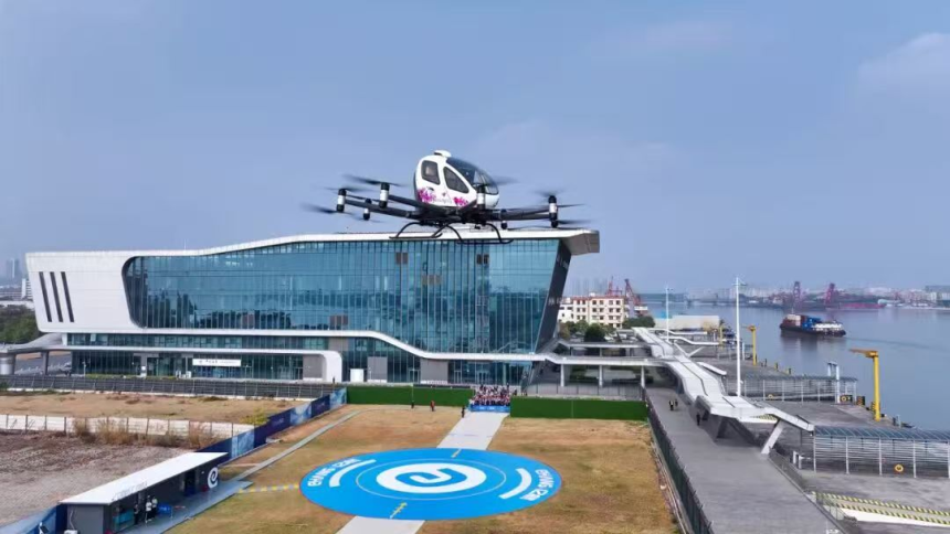 低空经济跃升为“新兴支柱产业” 广东科企布局应用场景